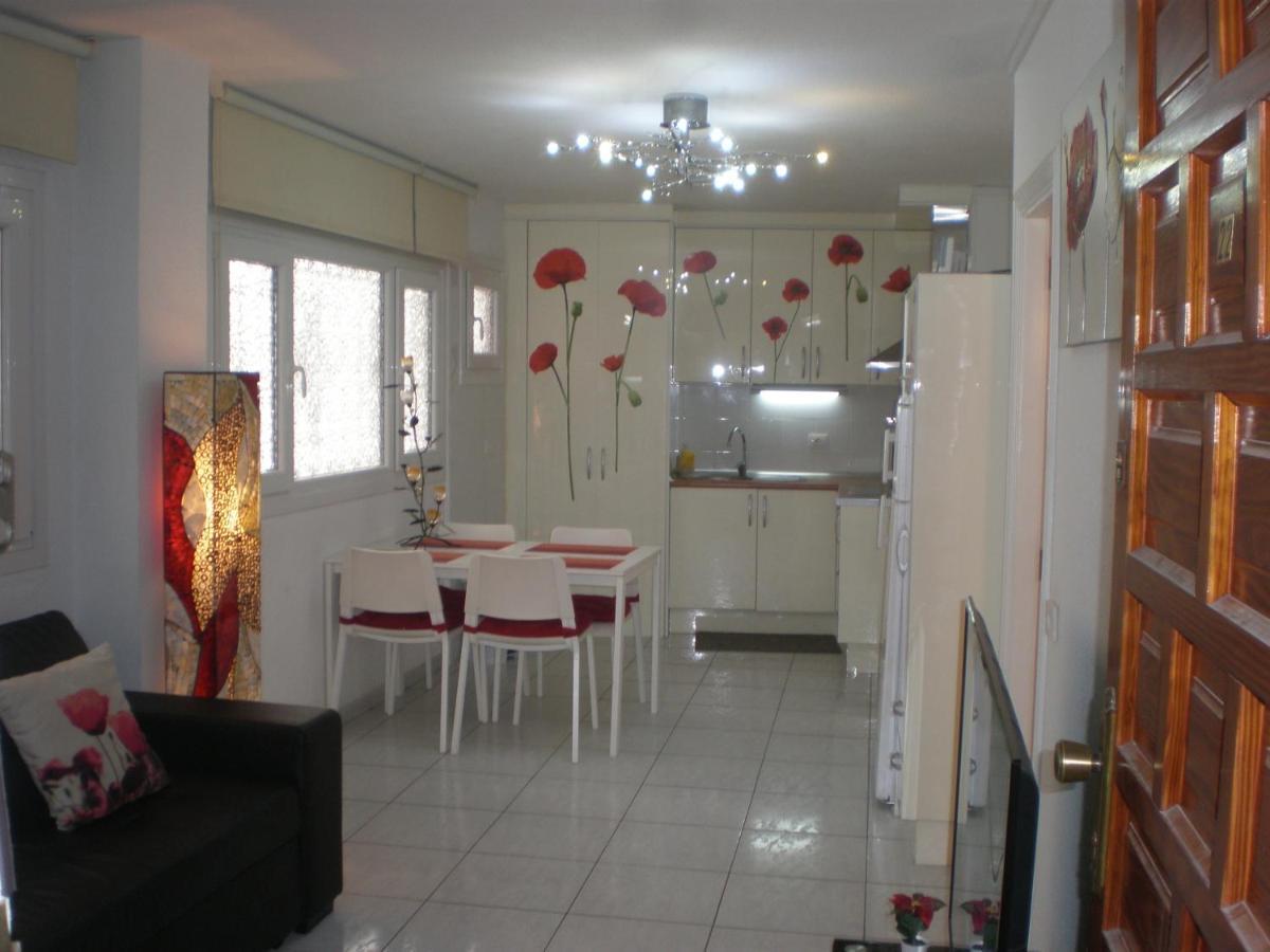 Casa Gloria Apartment Лос Кристианос Екстериор снимка
